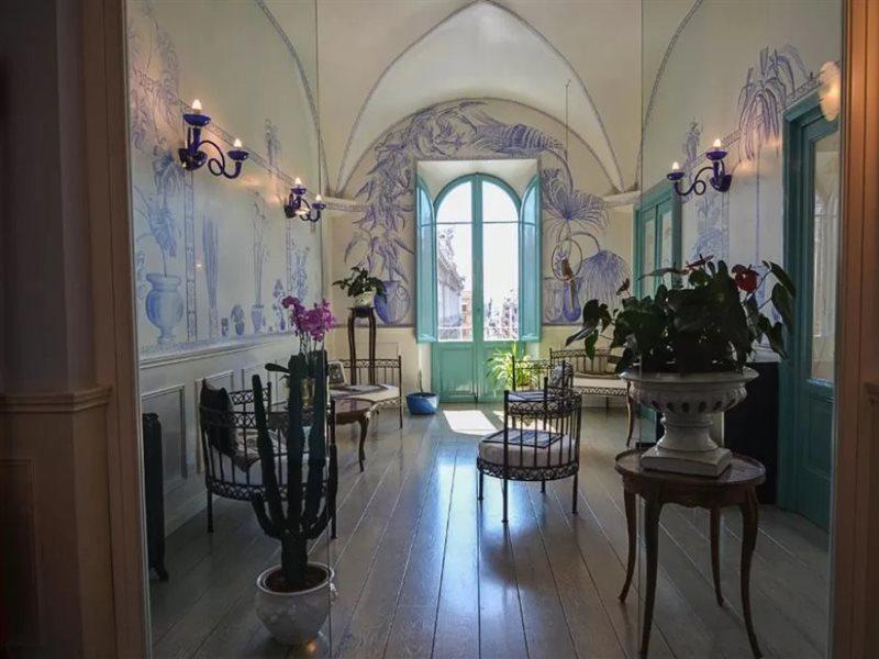Lilium Boutique Hotel 3*