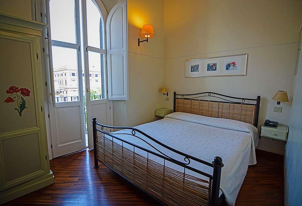 Lilium Boutique Hotel 3*